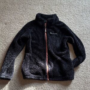 Columbia fuzzy black jacket